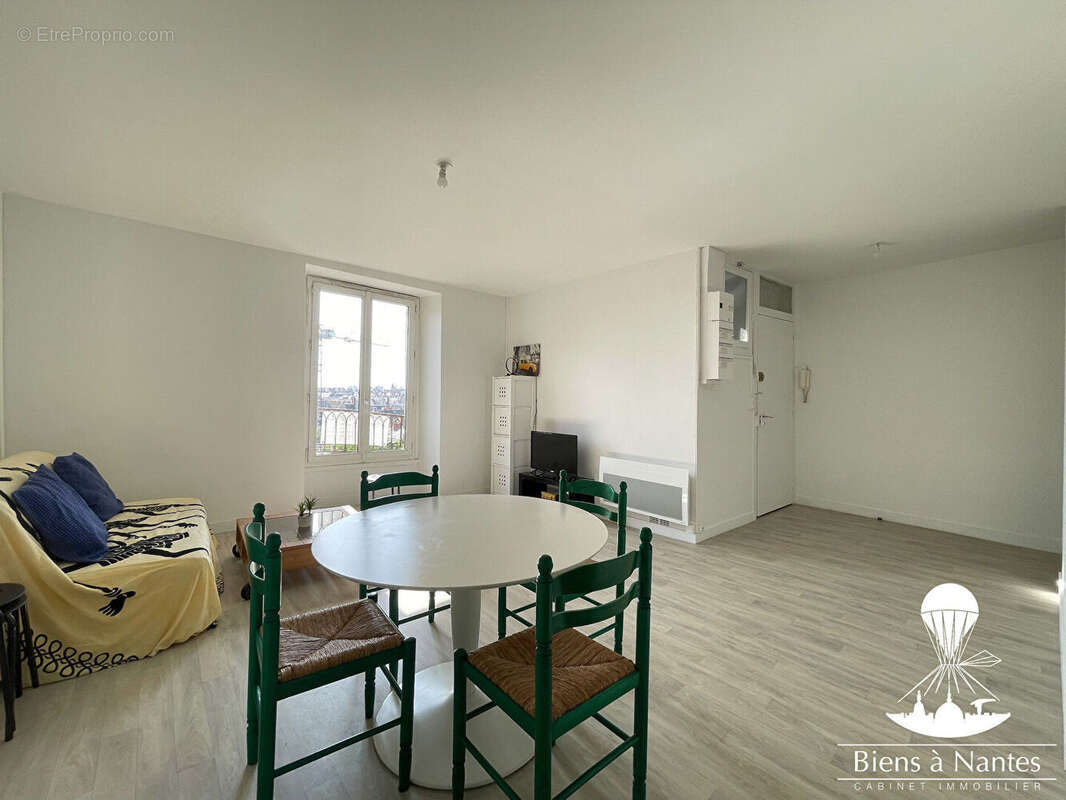 Appartement à NANTES