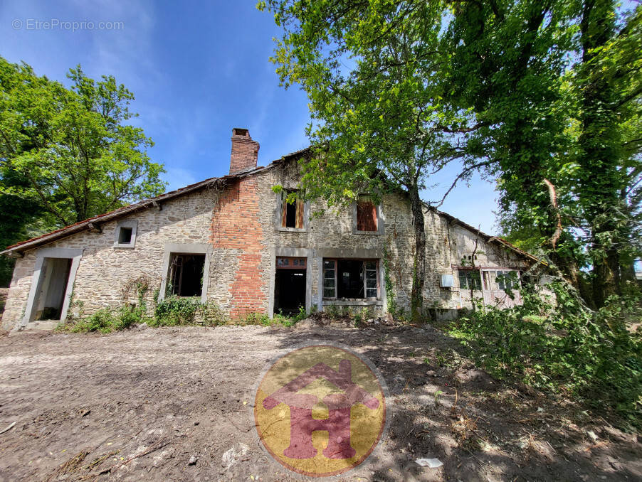 Appartement à SAINT-BRICE-SUR-VIENNE