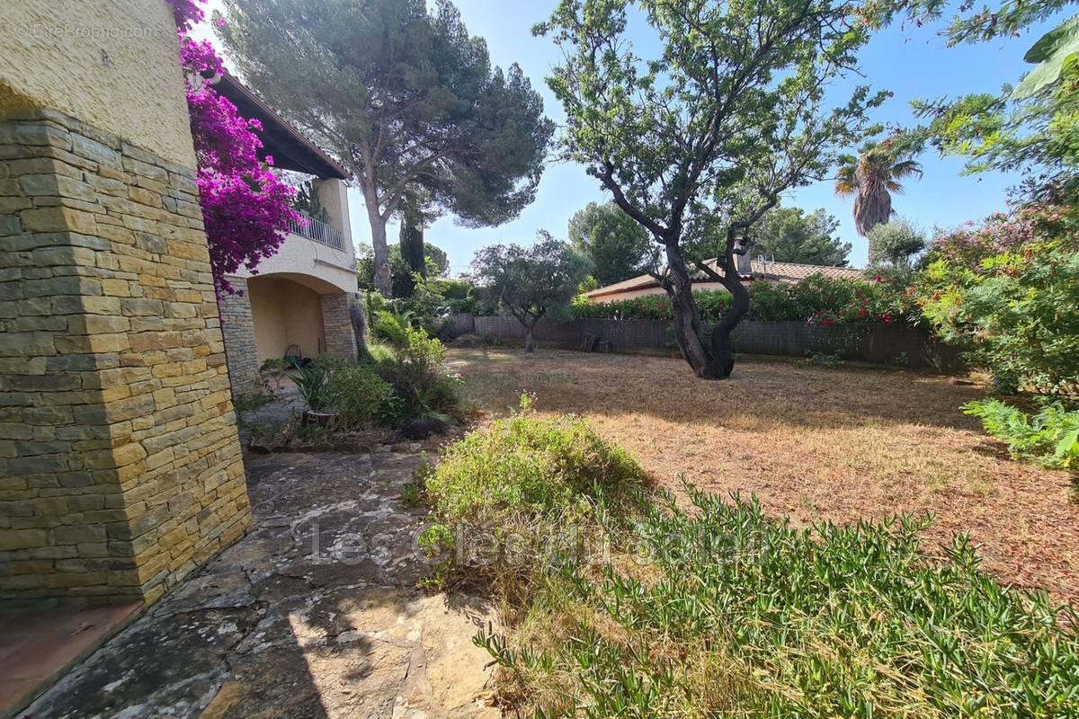 Appartement à SANARY-SUR-MER