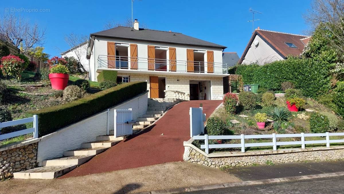 Maison à JOUE-LES-TOURS