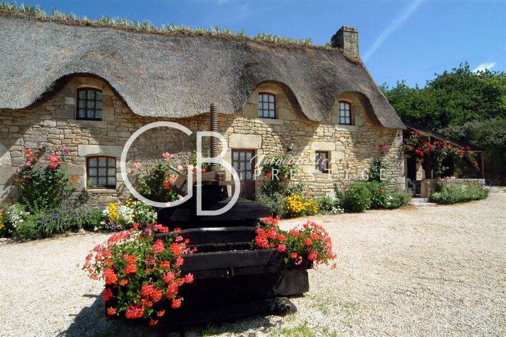 Maison à LANGUIDIC