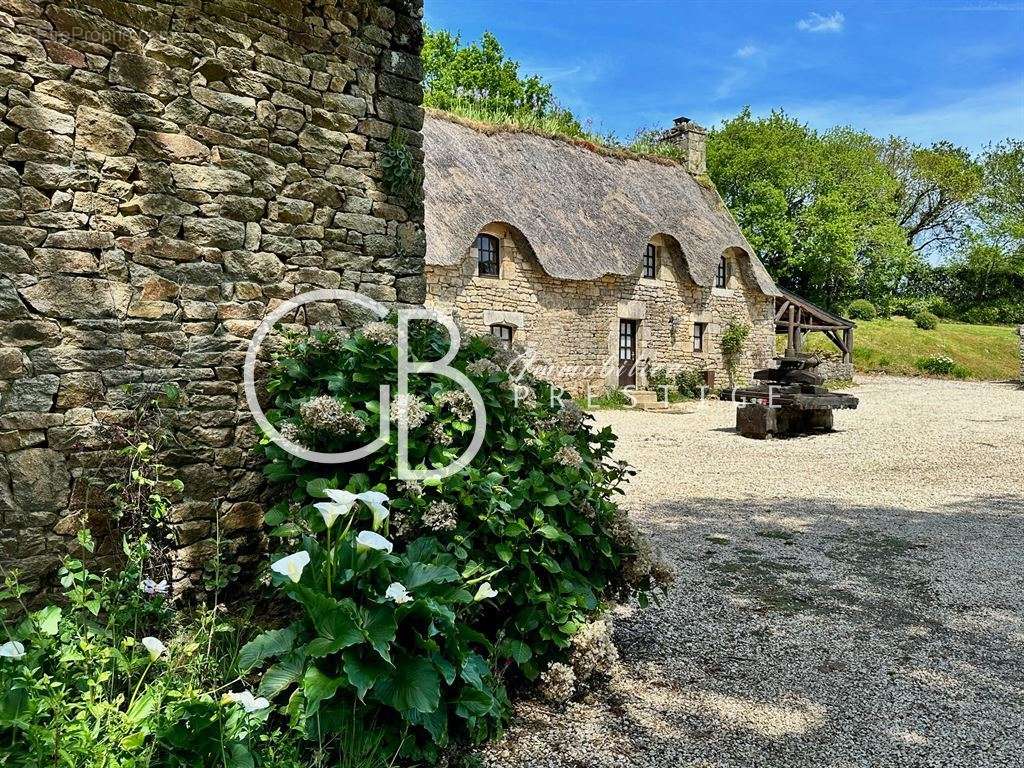 Maison à LANGUIDIC