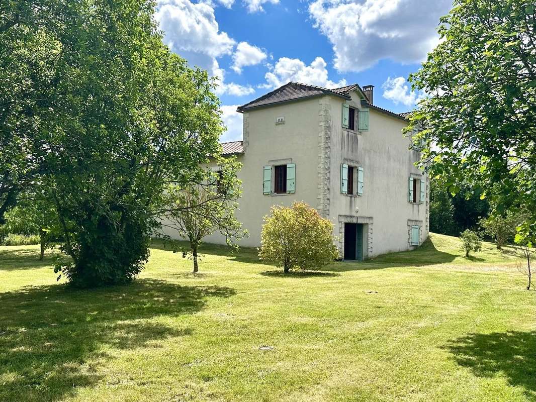 Maison à VERTEILLAC