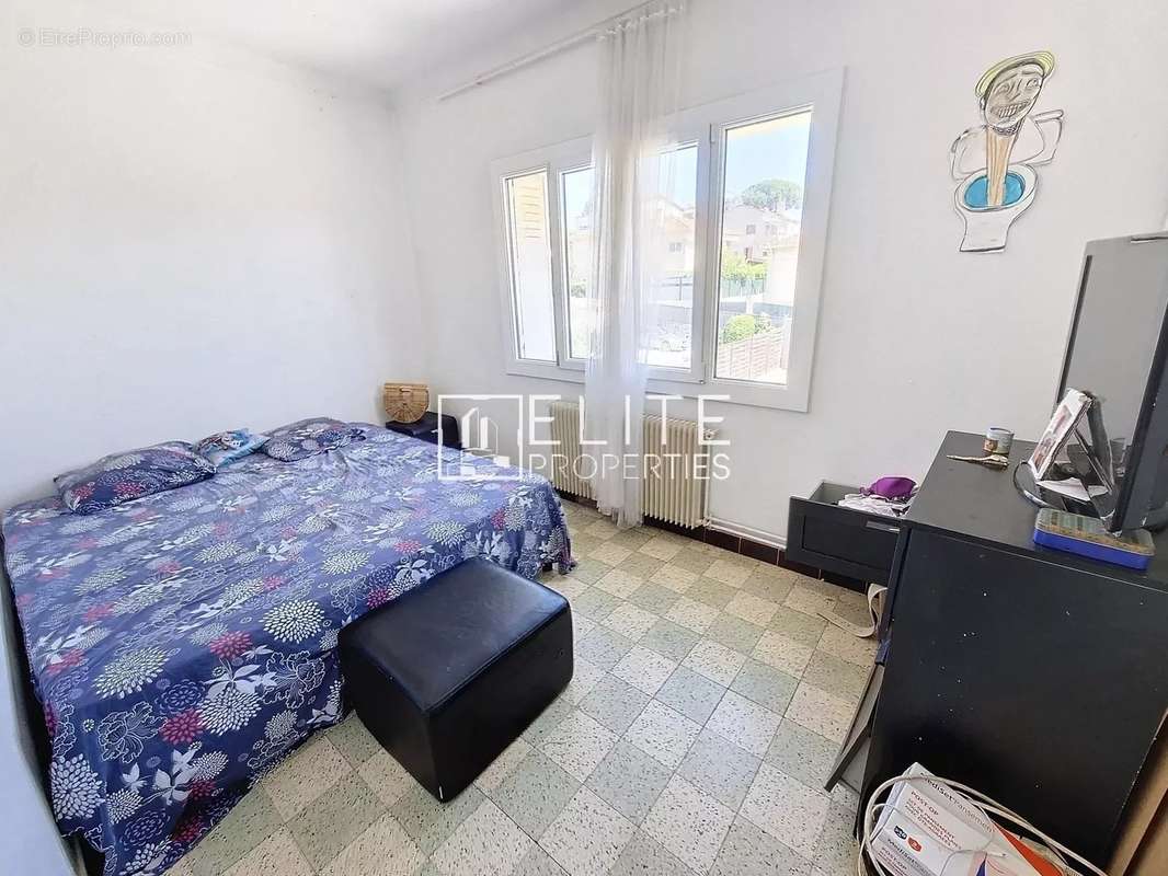 Appartement à LE CANNET