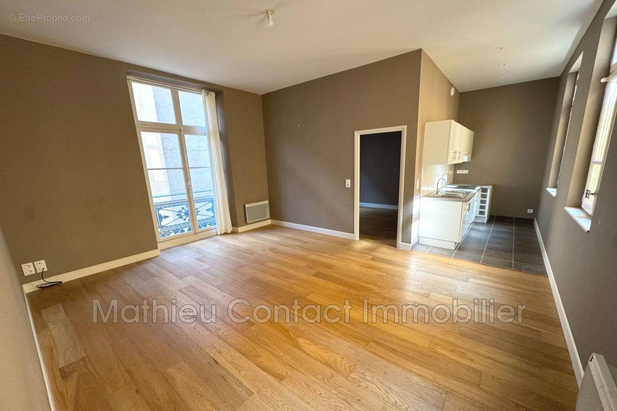 Appartement à NIMES