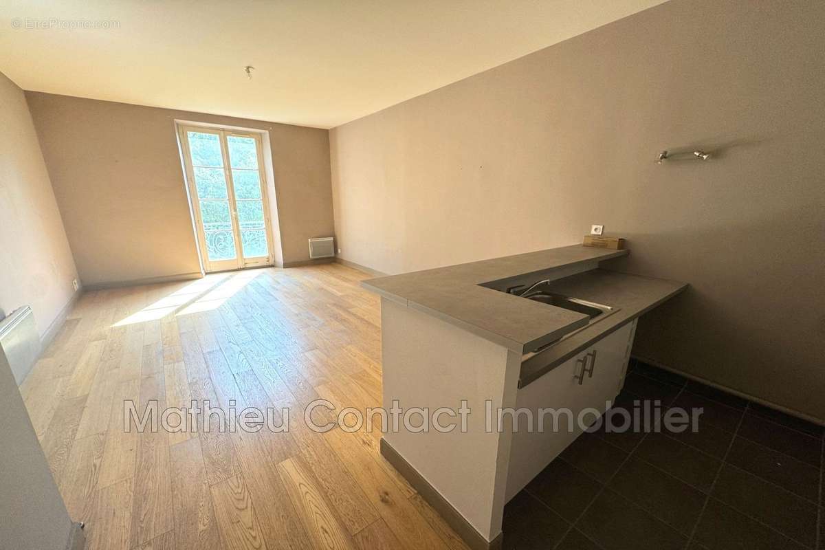 Appartement à NIMES