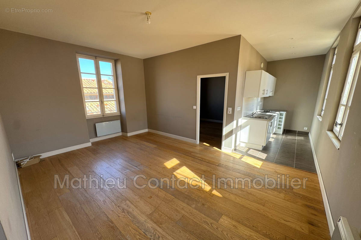 Appartement à NIMES