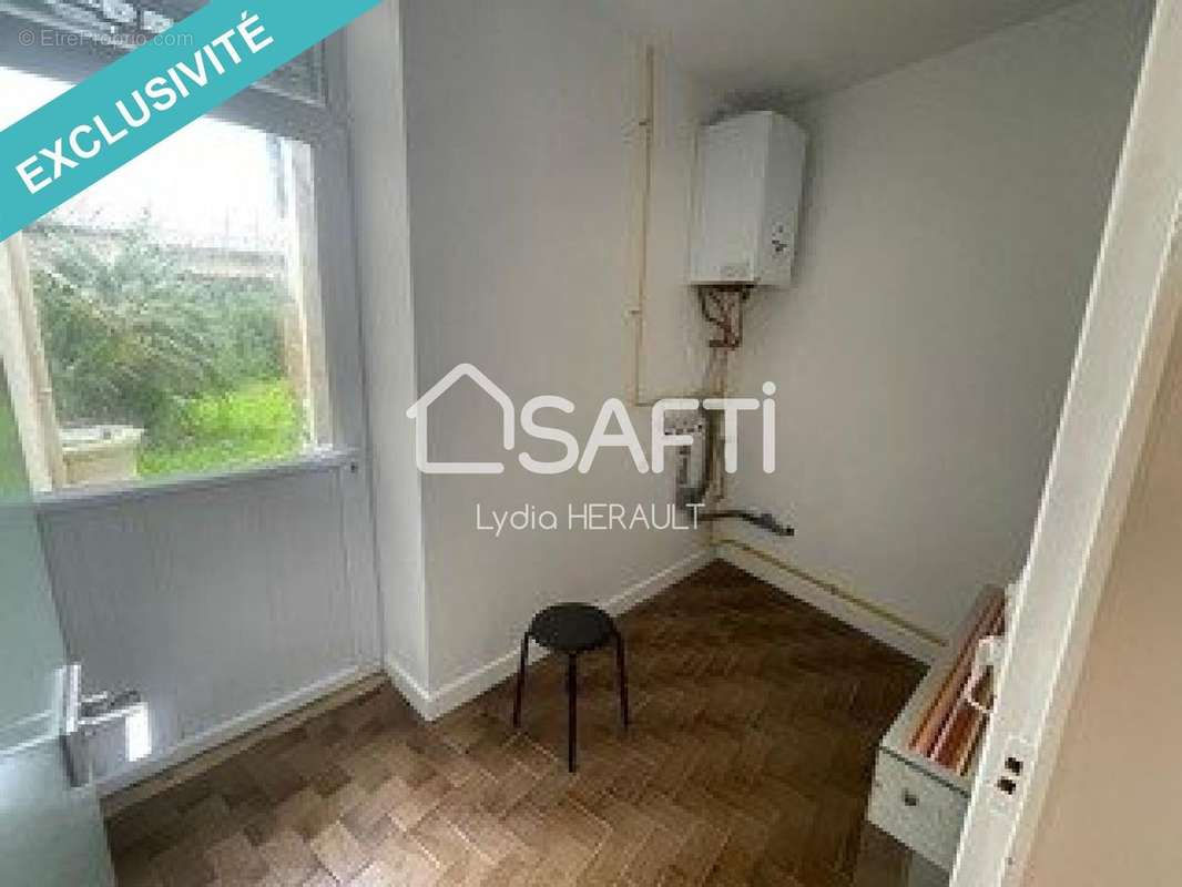 Photo 2 - Appartement à RUELLE-SUR-TOUVRE