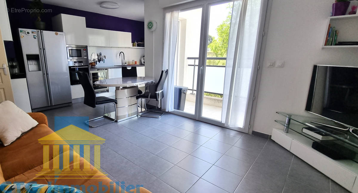 Appartement à MARSEILLE-8E