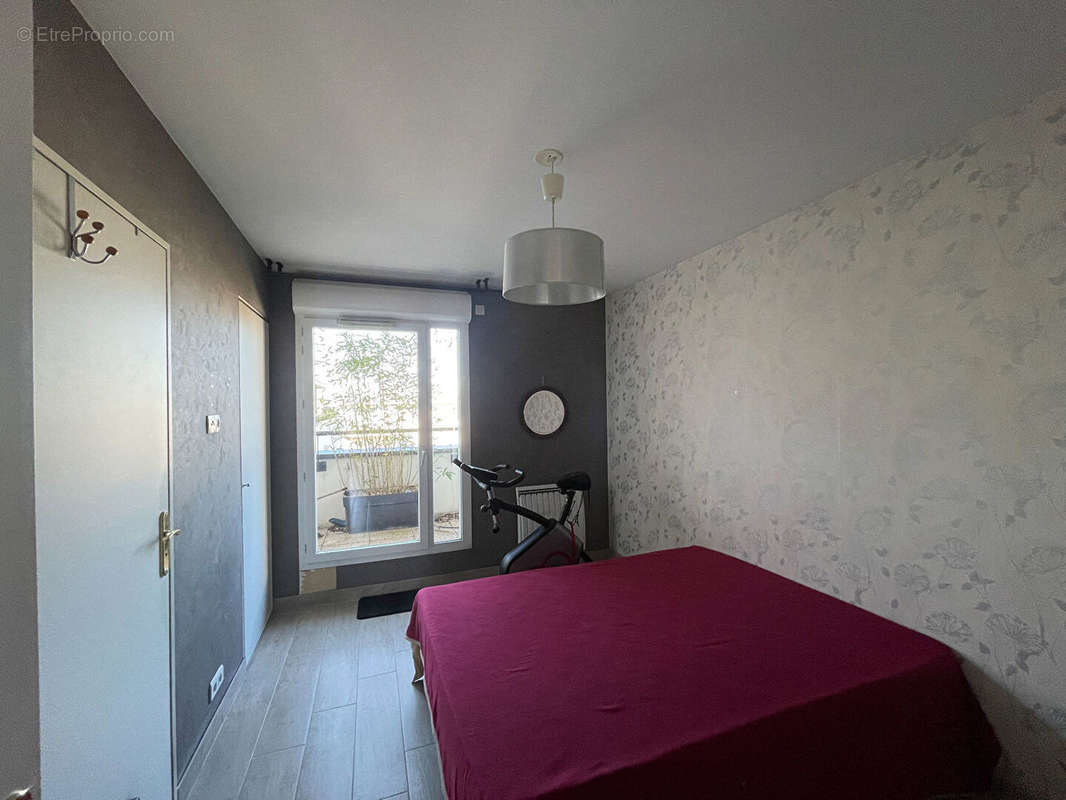 Appartement à AUBERVILLIERS