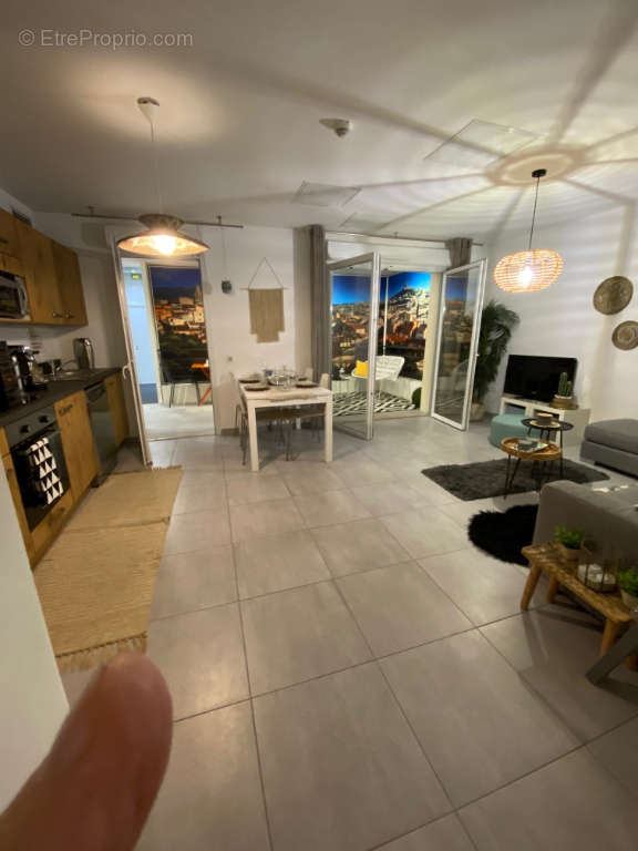 Appartement à MARSEILLE-9E