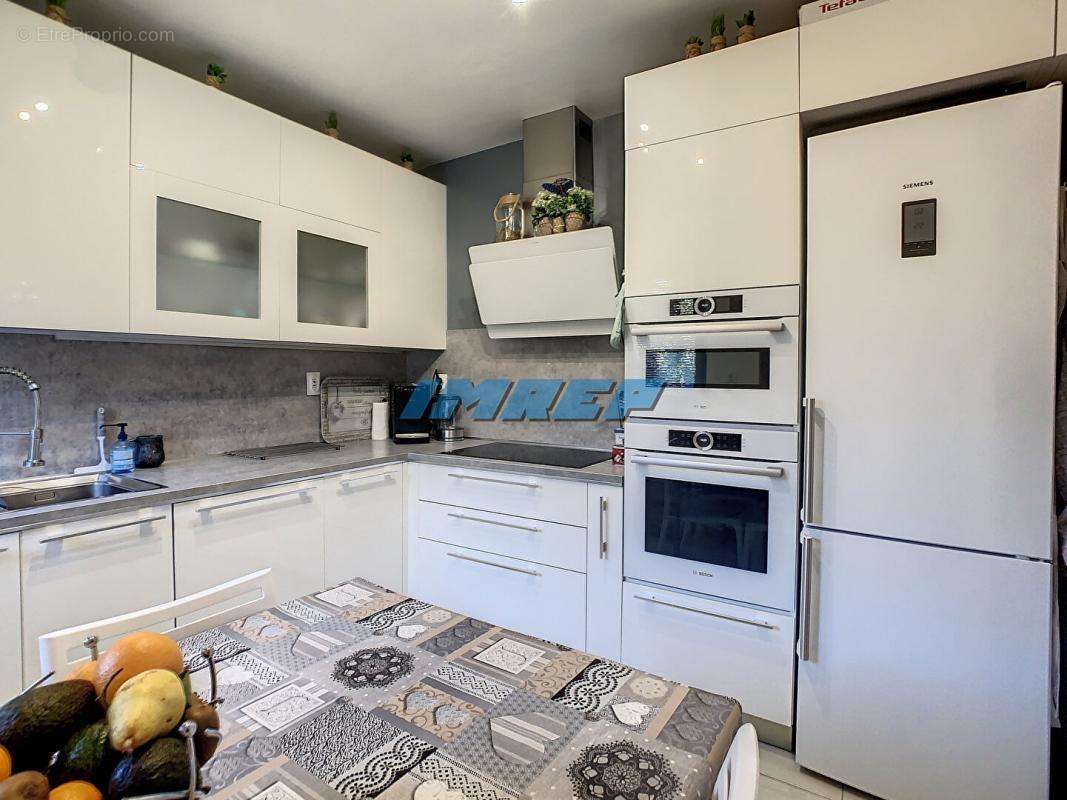 Appartement à MARSEILLE-9E