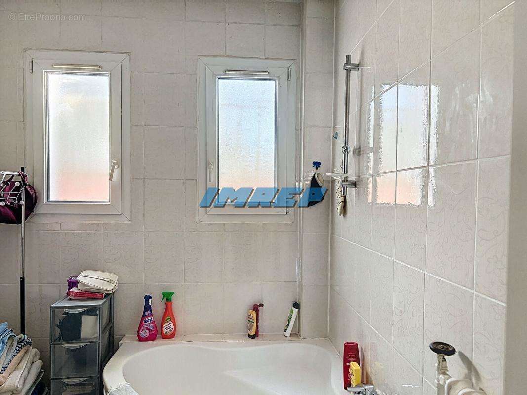 Appartement à MARSEILLE-15E