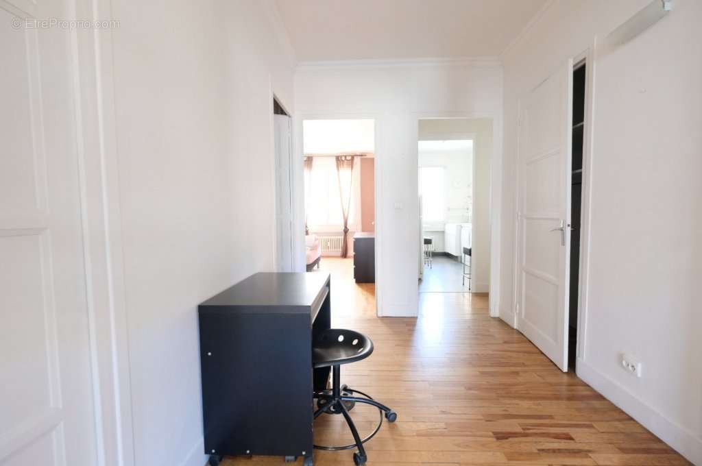 Appartement à SAINT-ETIENNE