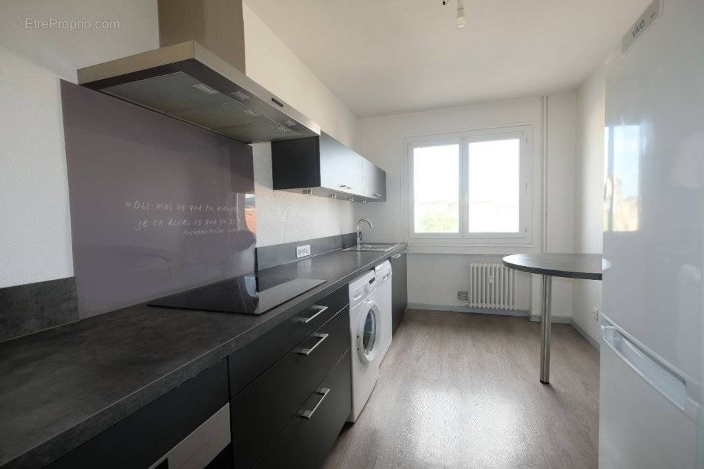 Appartement à SAINT-ETIENNE