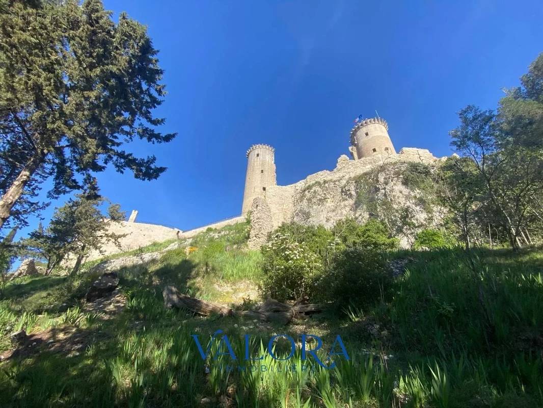 Appartement à CHATEAURENARD