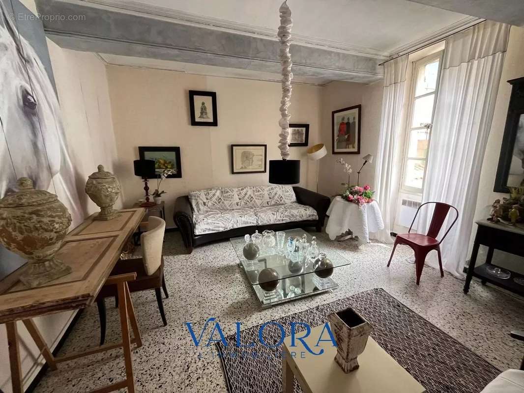 Appartement à CHATEAURENARD