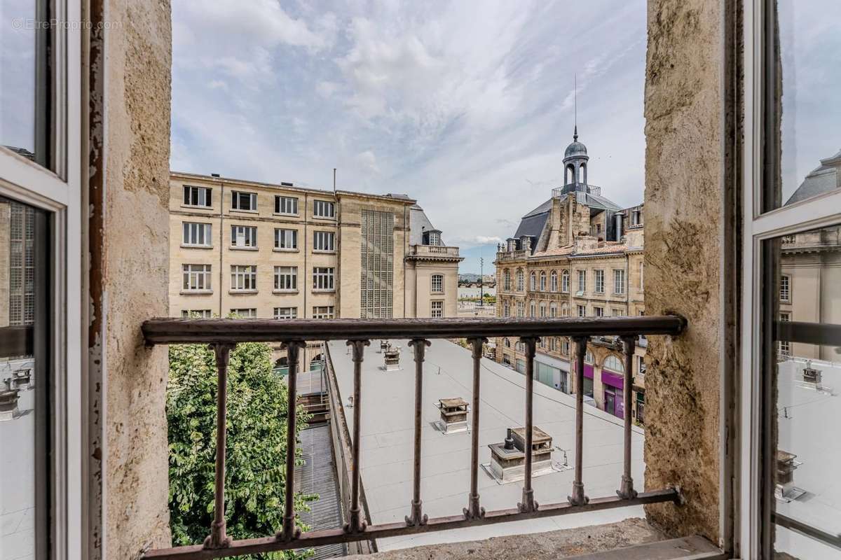 Appartement à BORDEAUX