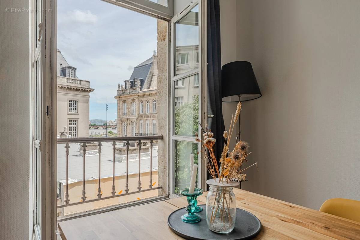 Appartement à BORDEAUX