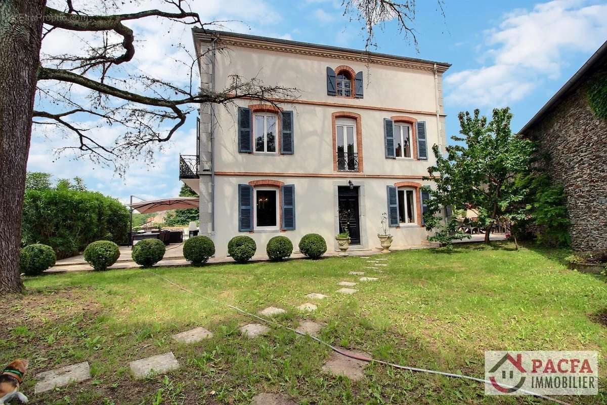 Maison à CASTRES