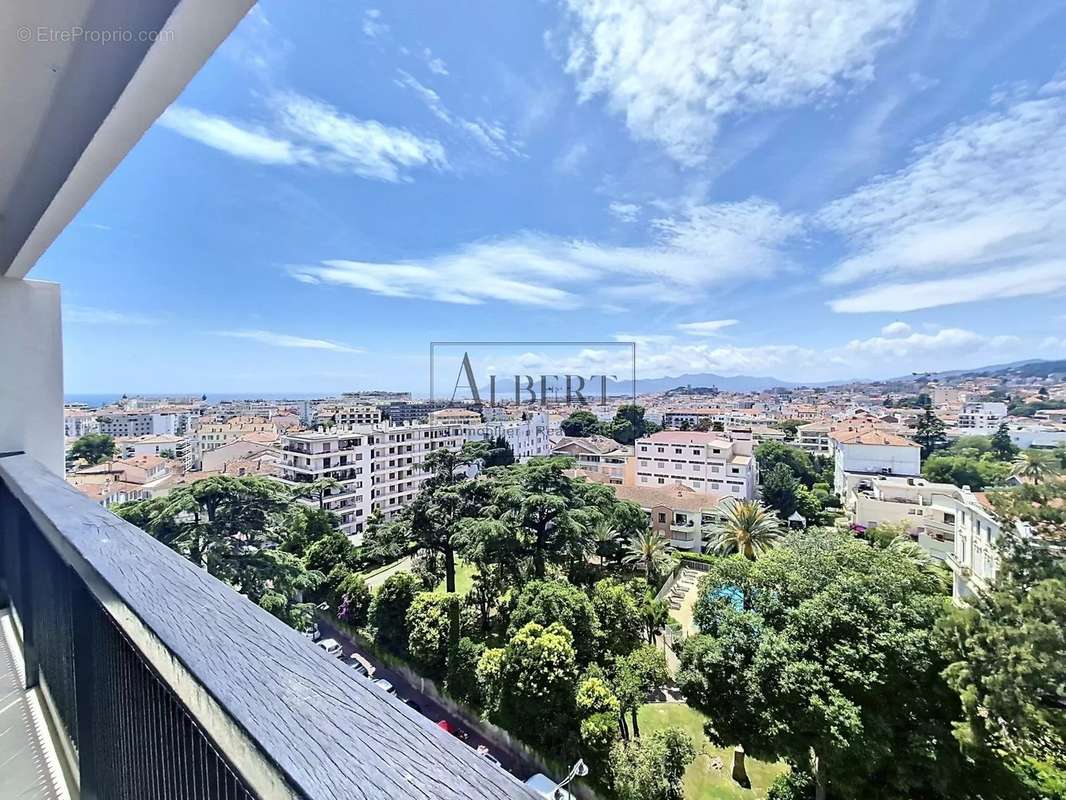 Appartement à CANNES