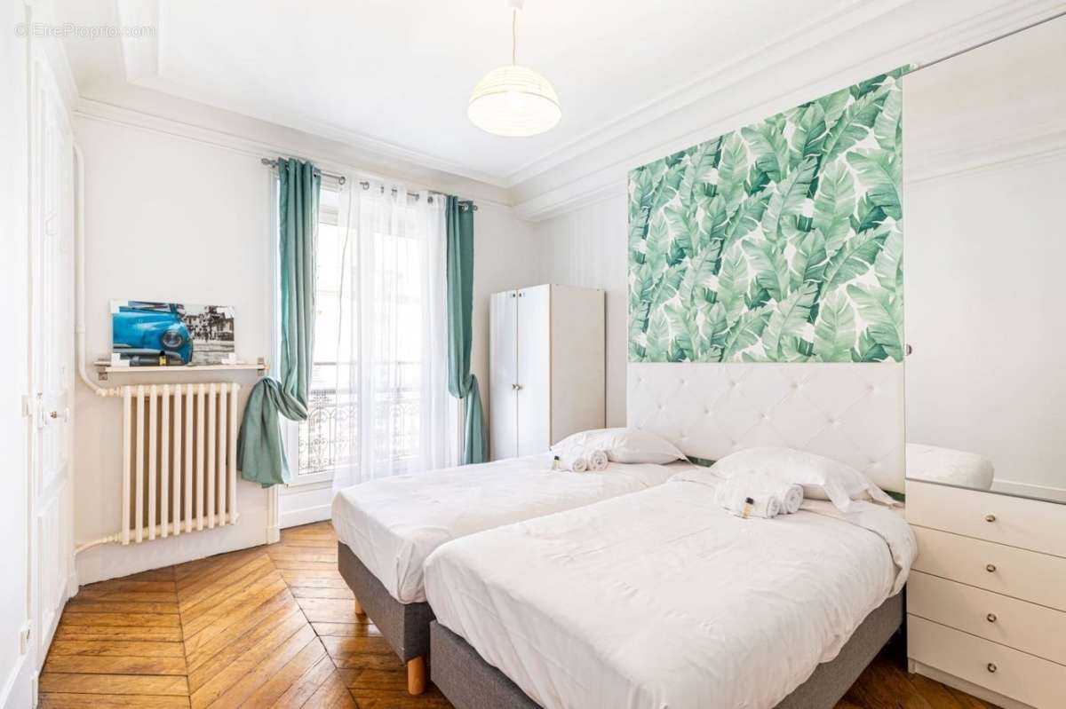 Appartement à PARIS-10E