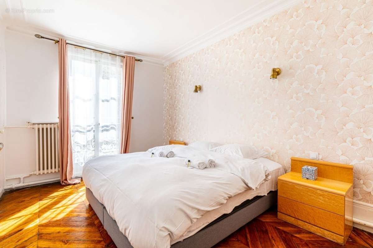 Appartement à PARIS-10E