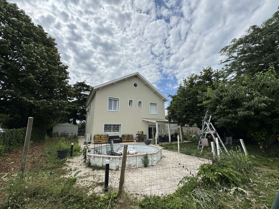 Maison à SAINT-PRIEST