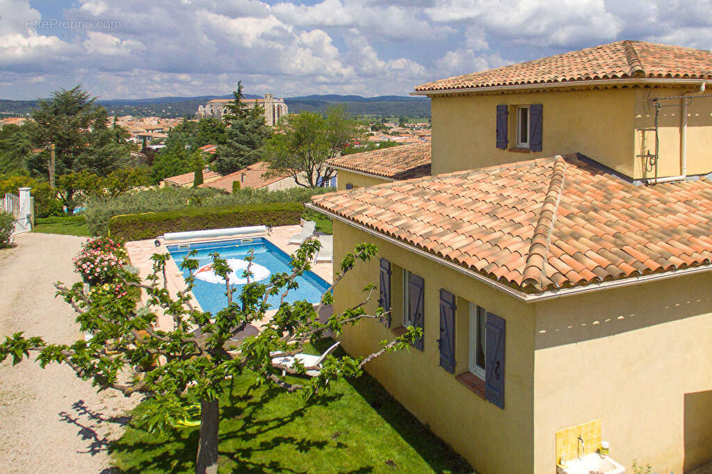 Maison à SAINT-MAXIMIN-LA-SAINTE-BAUME