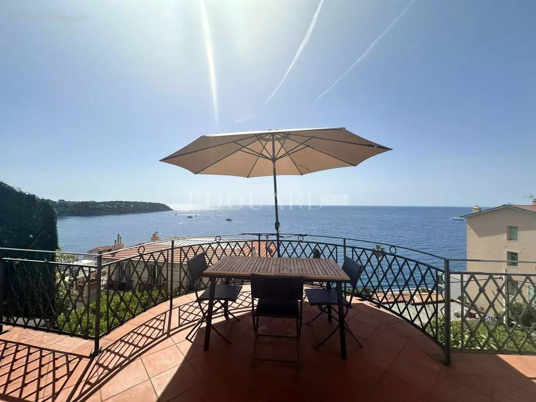 Appartement à ROQUEBRUNE-CAP-MARTIN