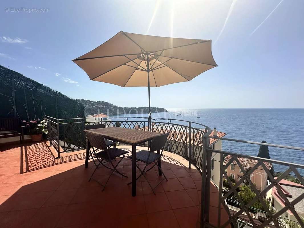 Appartement à ROQUEBRUNE-CAP-MARTIN