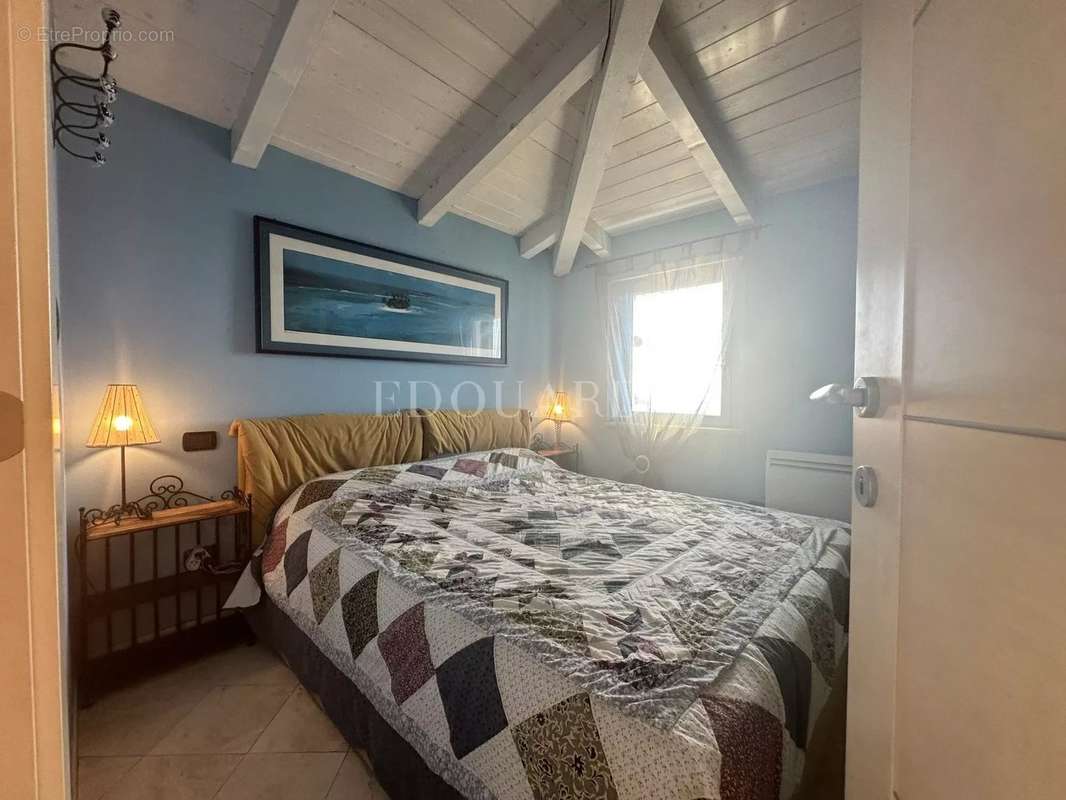 Appartement à ROQUEBRUNE-CAP-MARTIN