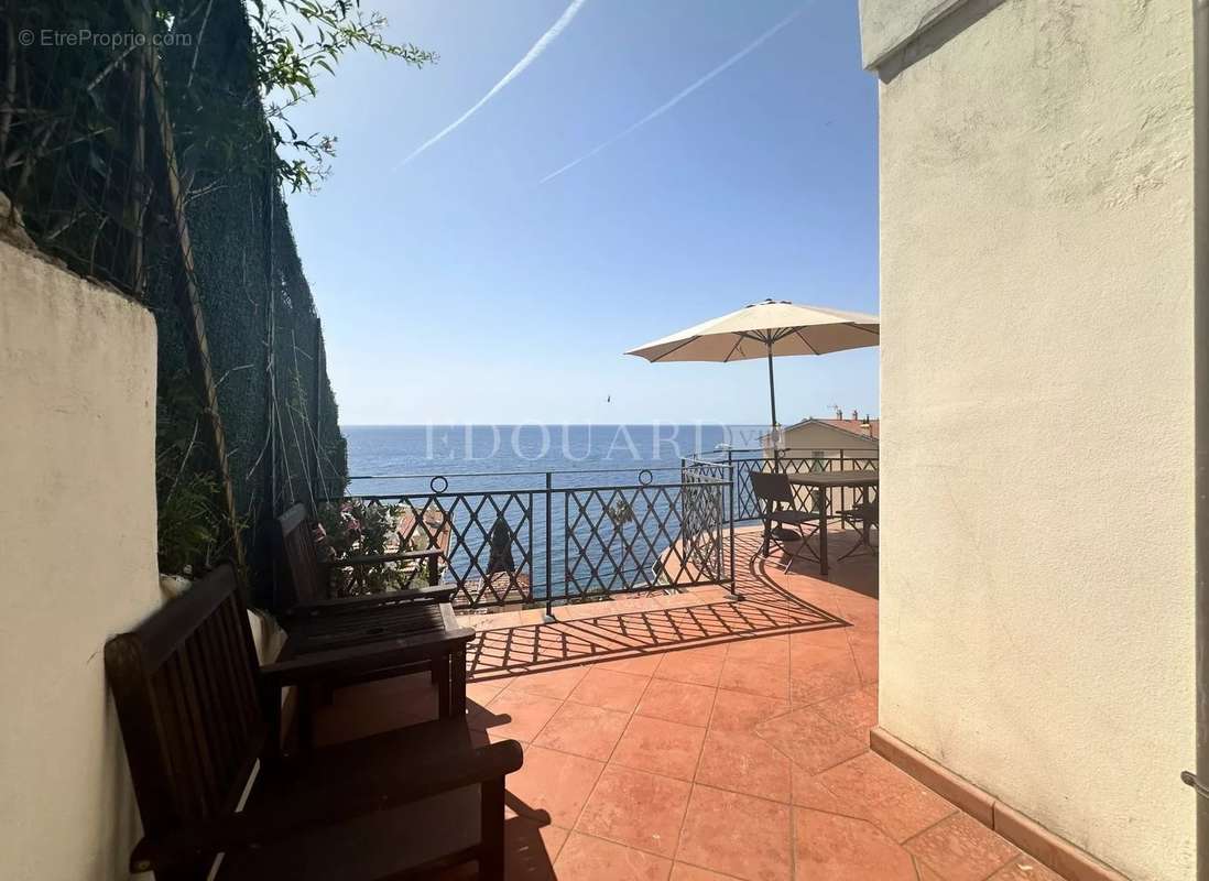 Appartement à ROQUEBRUNE-CAP-MARTIN