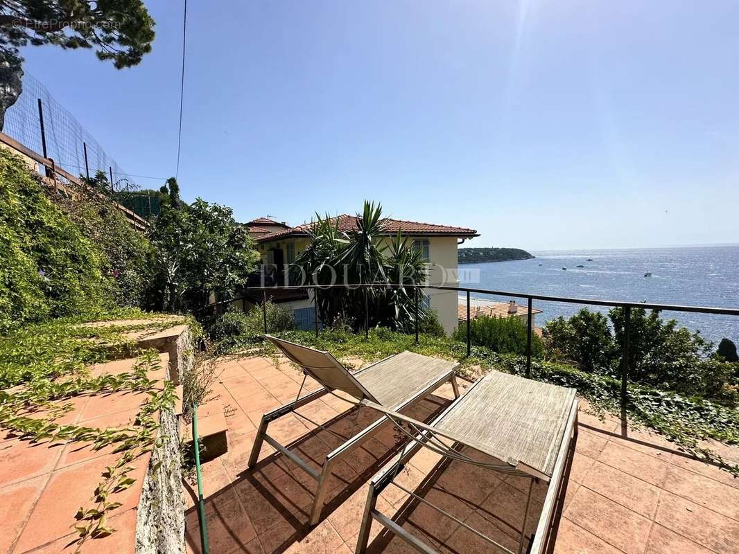 Appartement à ROQUEBRUNE-CAP-MARTIN