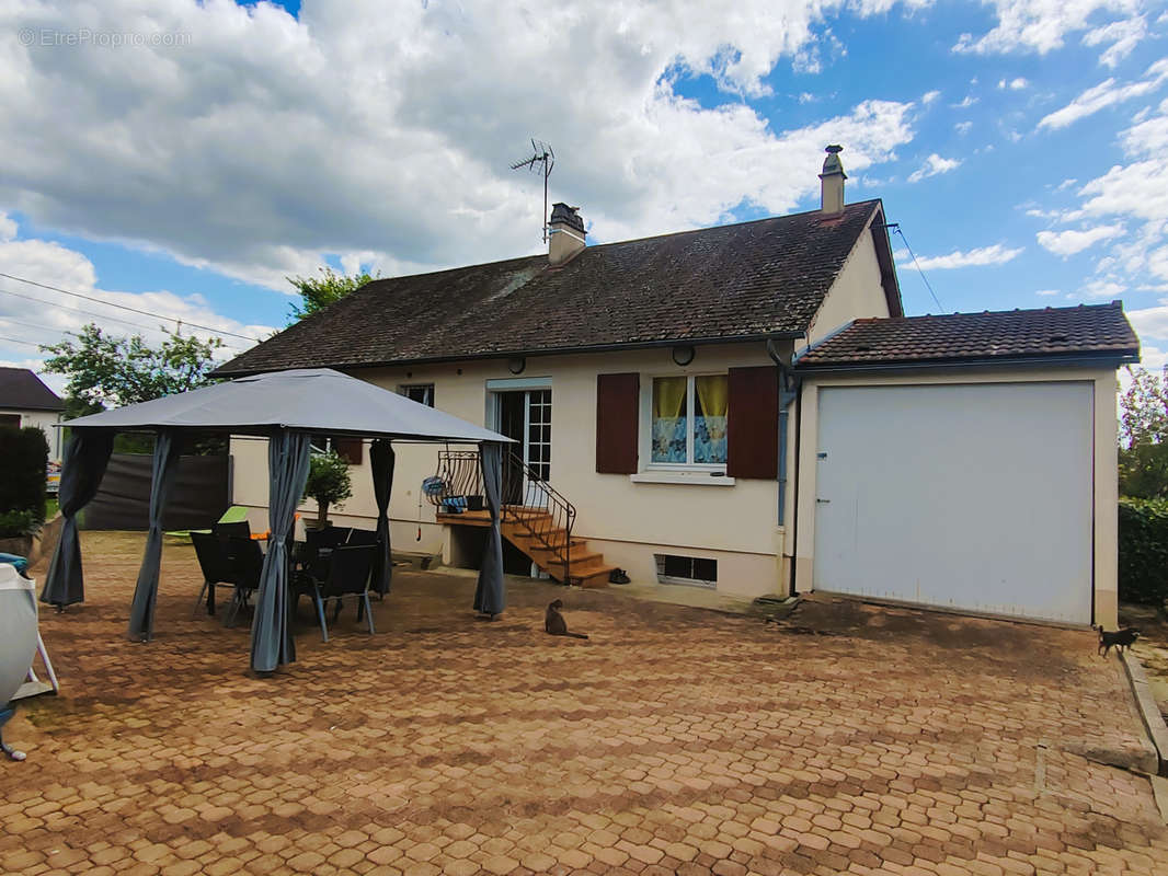 Maison à CORBIGNY