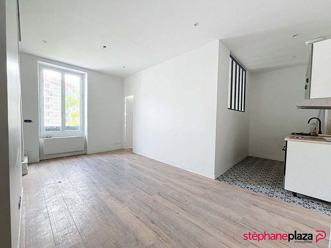 Appartement à LYON-8E