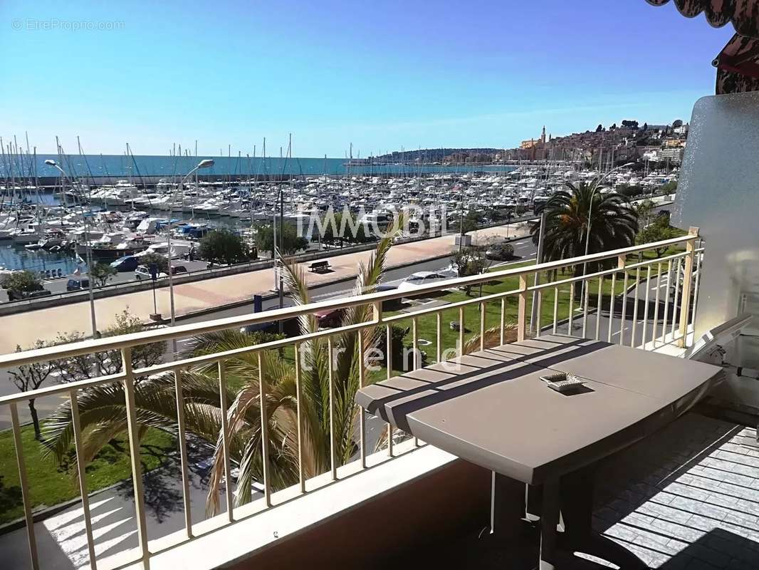 Appartement à MENTON