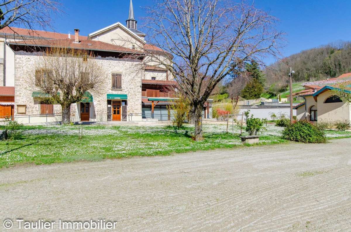 Commerce à SAINT-MARCELLIN