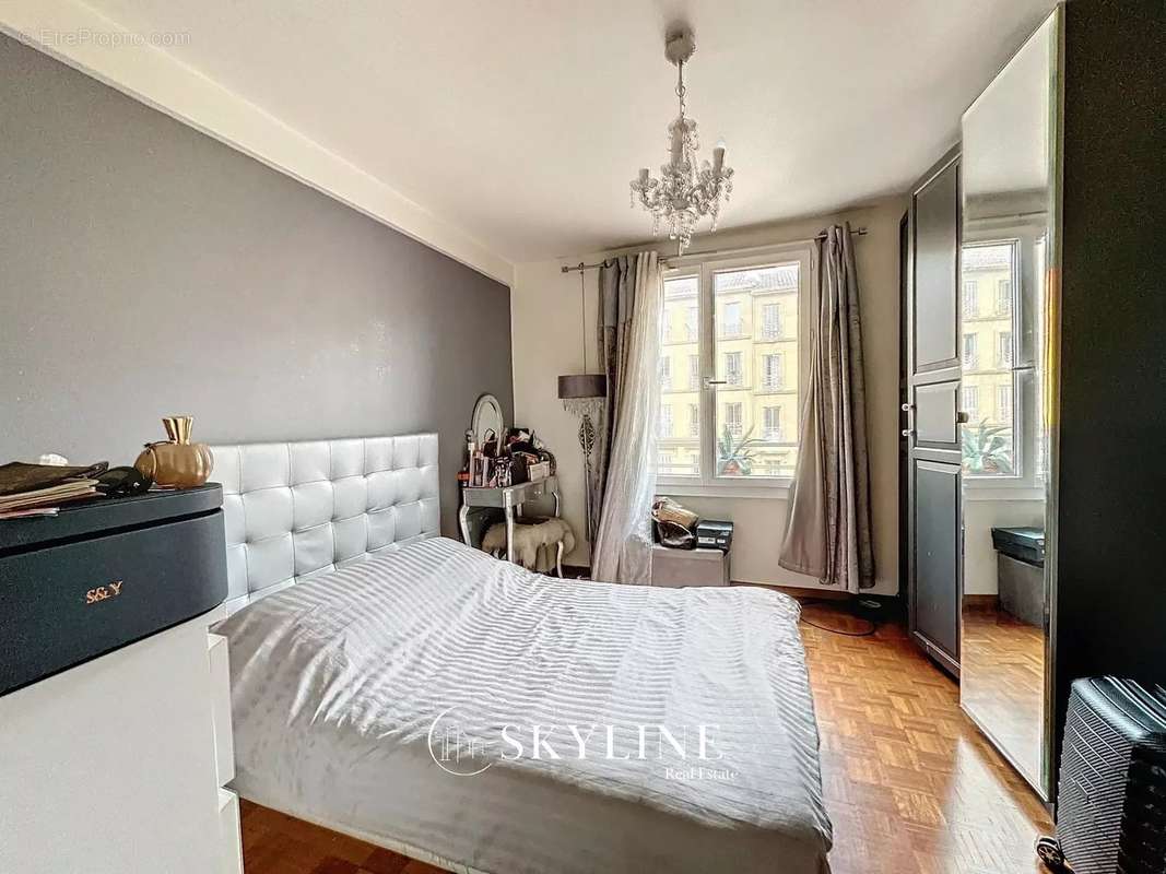 Appartement à MARSEILLE-3E