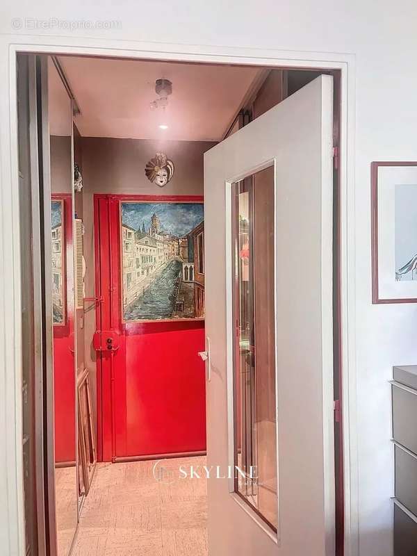 Appartement à MARSEILLE-6E