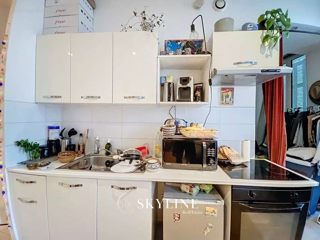 Appartement à MARSEILLE-1E