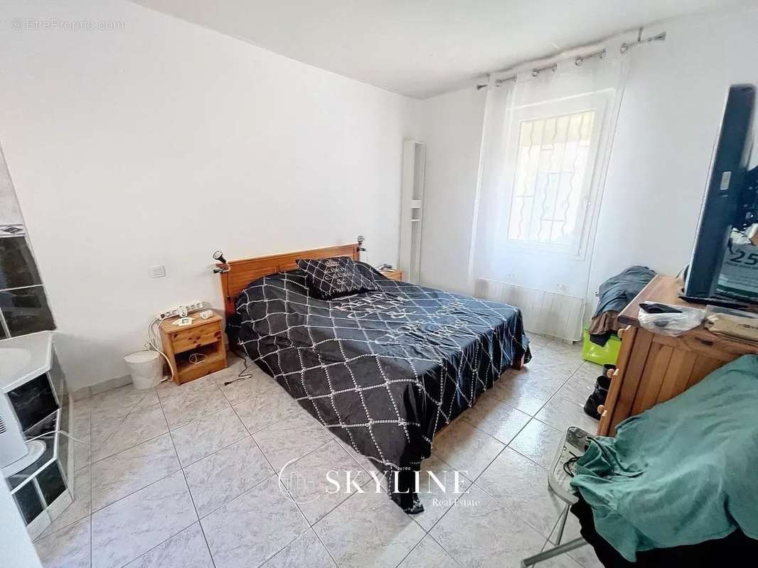 Appartement à MARSEILLE-15E