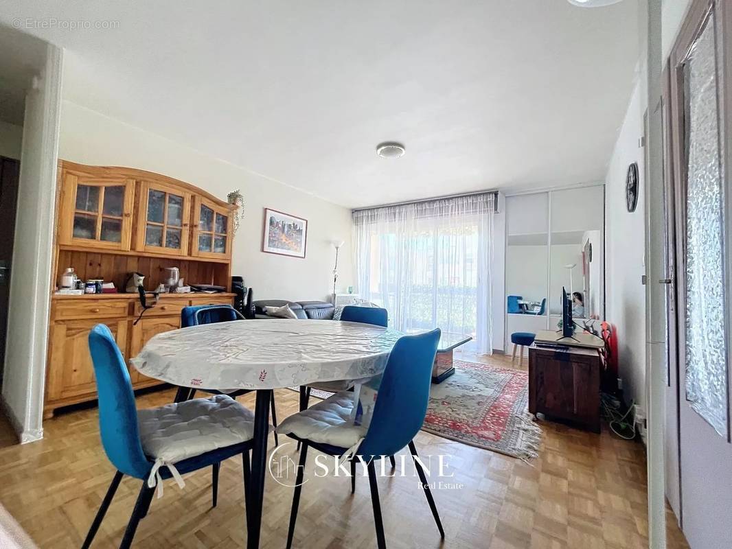 Appartement à MARSEILLE-12E