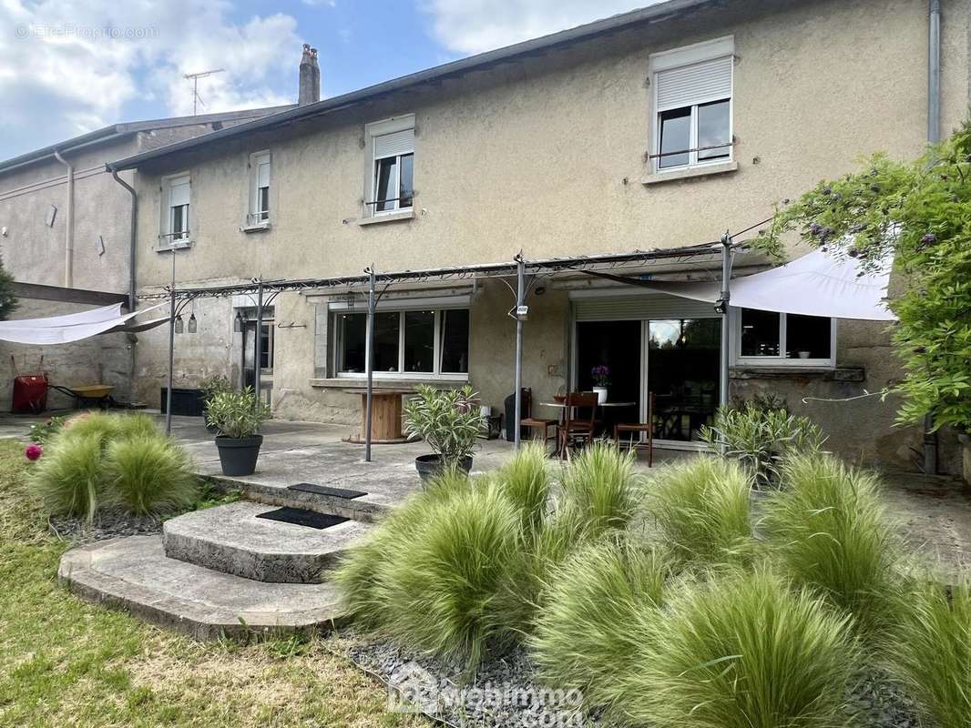 Maison: Terrasse sans vis à vis - Maison à BRAS-SUR-MEUSE