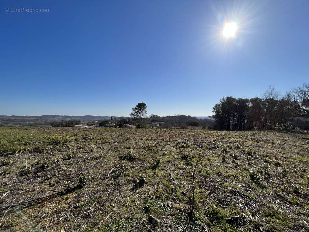 Terrain à SAINT-CHRISTOL-LES-ALES