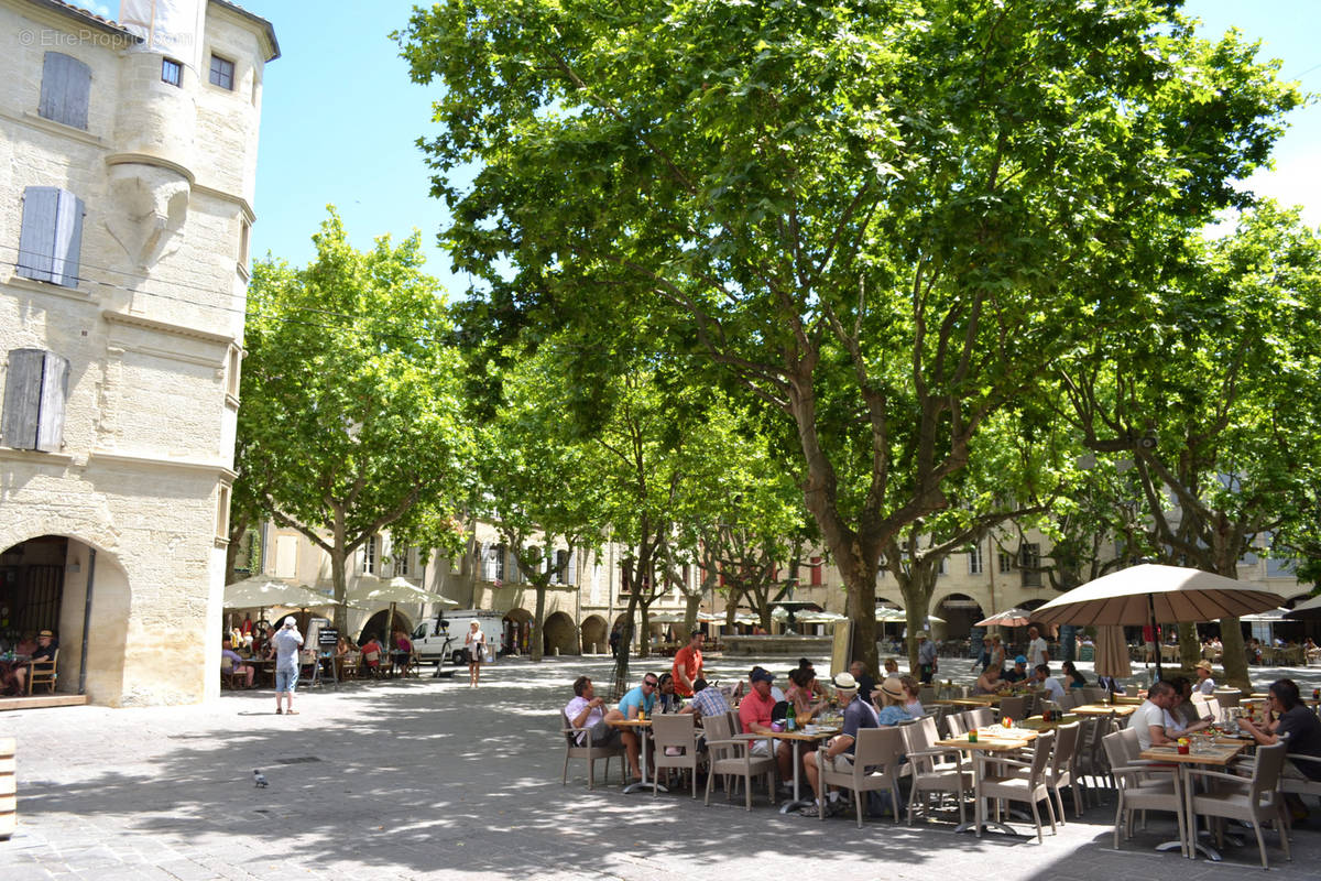 Appartement à UZES