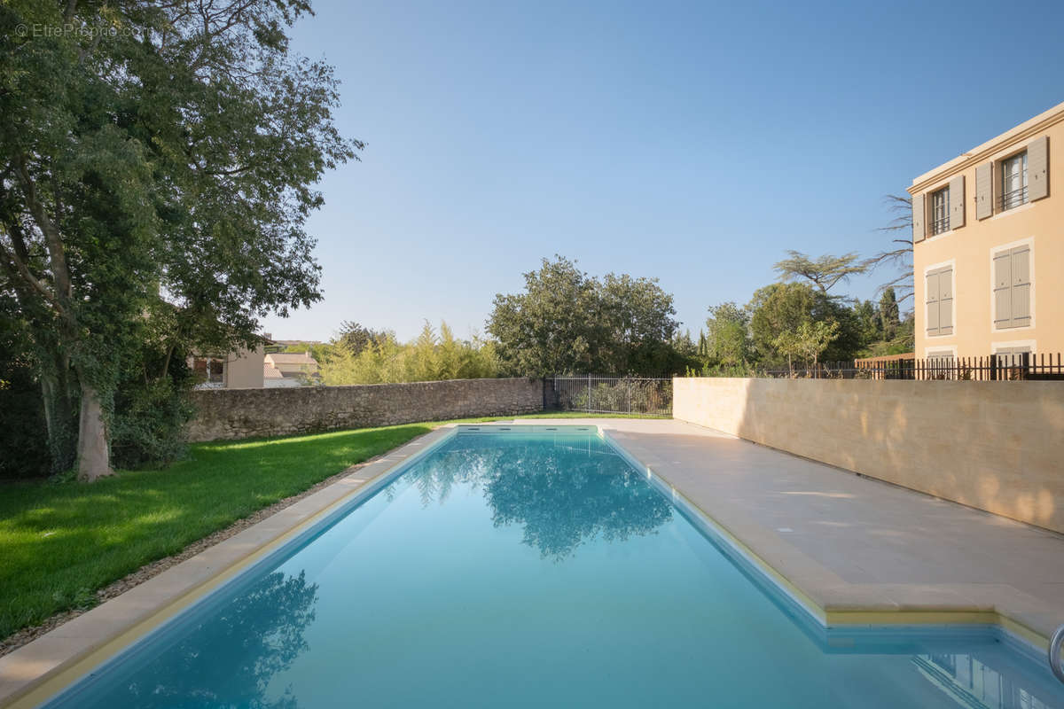 Appartement à UZES