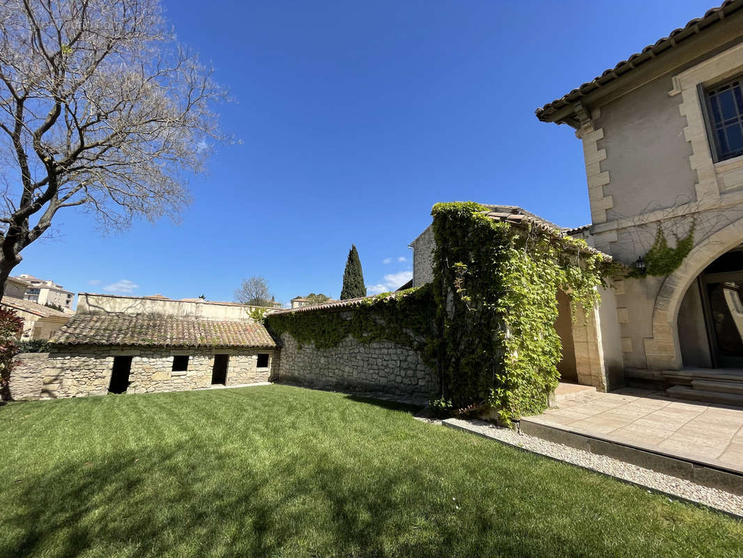 Appartement à UZES