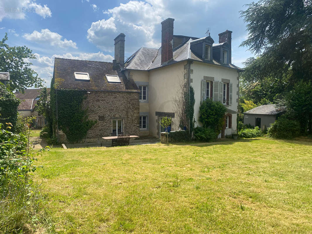 Maison à SAINT-DENIS-SUR-SARTHON