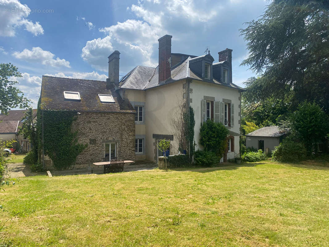 Maison à SAINT-DENIS-SUR-SARTHON